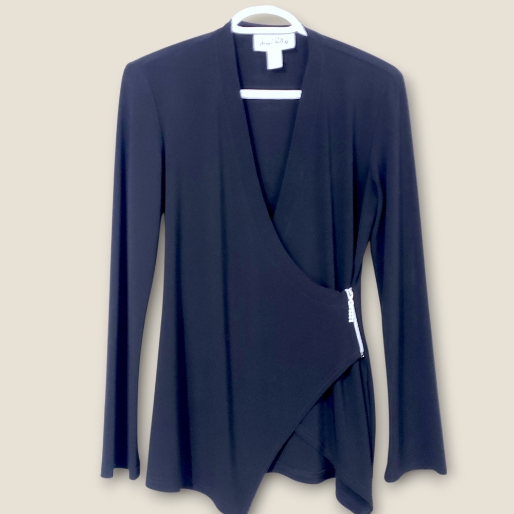 Joseph Ribkoff Vintage Black V-neck Fitted Wrap Blouse Size 6